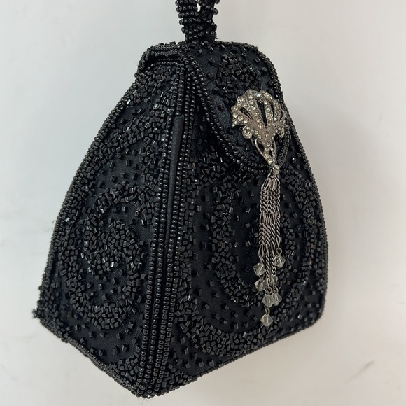 Todd Anthony Small Beaded Evening Wristlet Handbag - Picture 3 of 11